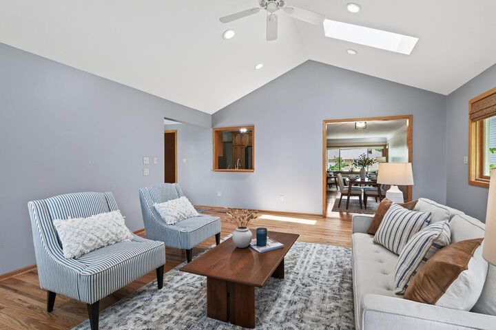 Property Photo:  4621 Ewing Avenue N  MN 55422 