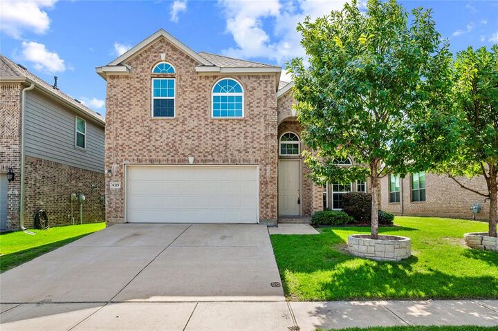 Property Photo: 8329 Meadow Sweet Lane TX 76123