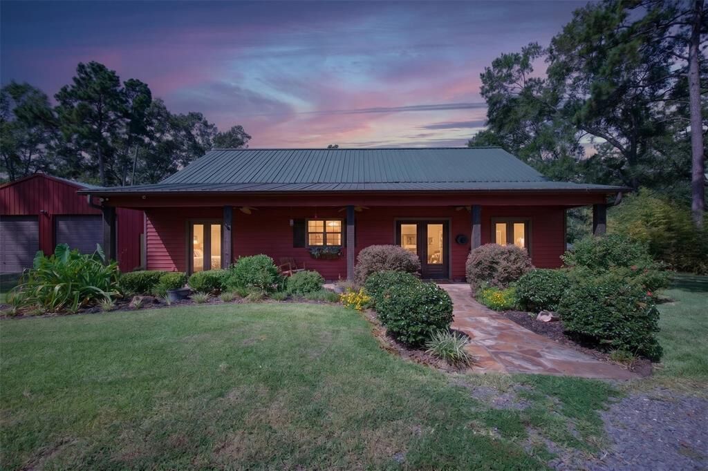 Property Photo:  10021 Highway 1  LA 71060 