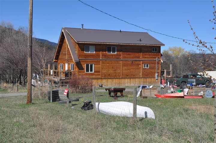 Property Photo: 3903 Monte Lake Road BC V0E 2N0