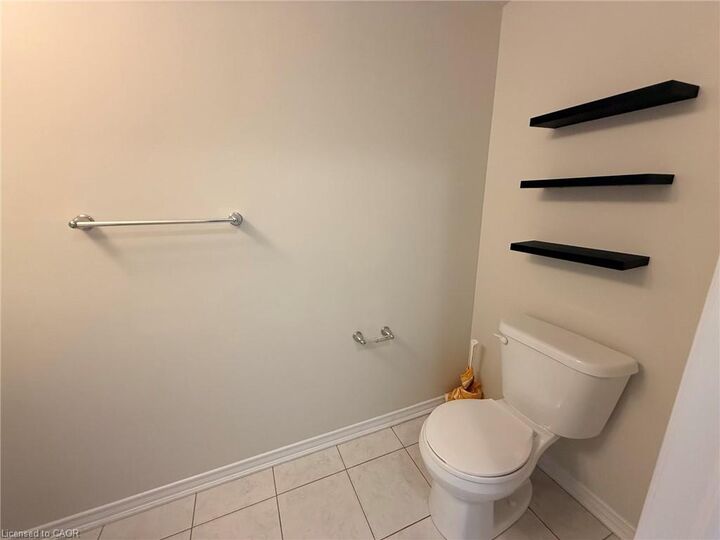 Property Photo:  187 Thompson Road  ON N3W 0C2 