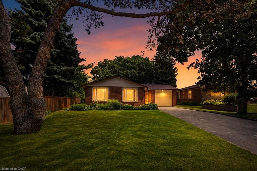Property Photo:  3 Orchard Parkway  ON L3M 3B1 