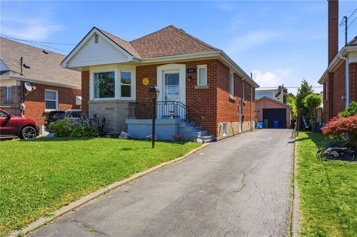 127 Taylor Avenue — photo 1