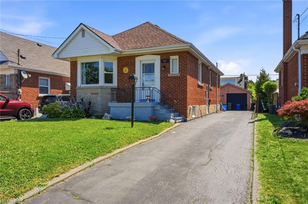 Property Photo: 127 Taylor Avenue ON L8K 3T1
