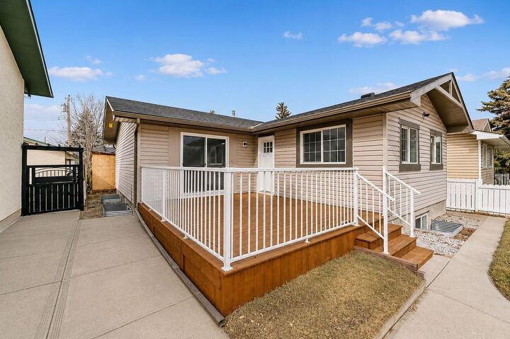 Property Photo: 755 Penbrooke Road SE AB T2A 3T3