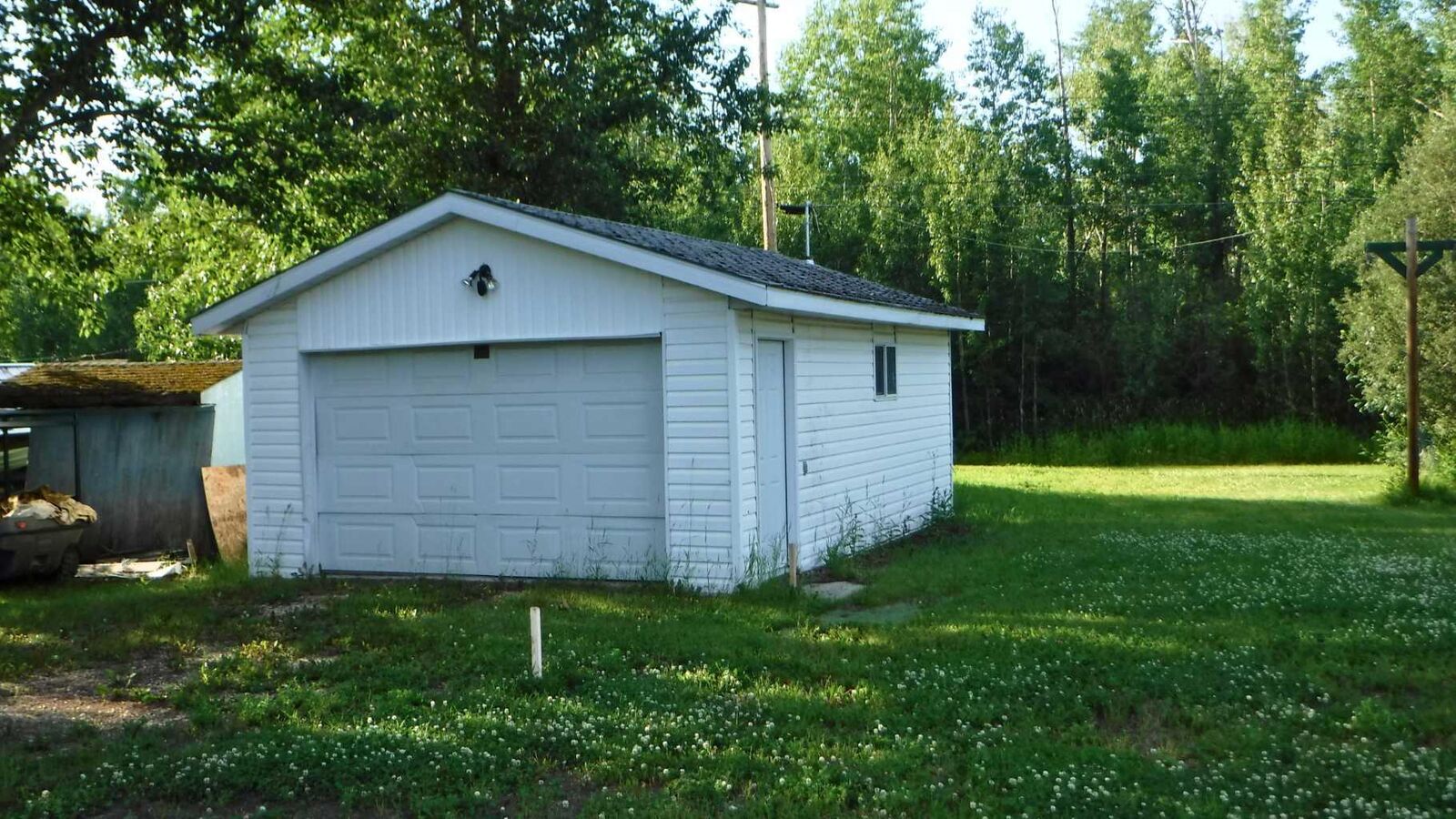 Property Photo: 5309 52 Avenue AB T0H 3N0