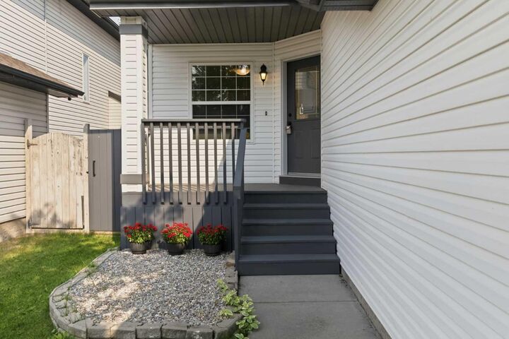 Property Photo: 307 Hidden Cove NW AB T3A 5G8