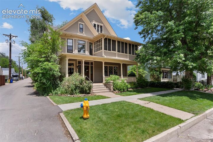 Property Photo:  120 E Espanola Street  CO 80907 