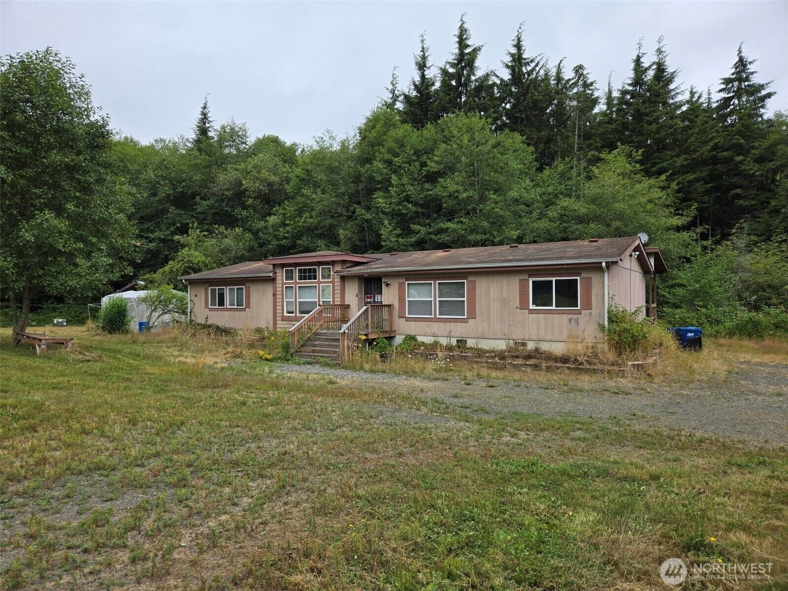 Property Photo:  19  Wynooche Road W  WA 98563 