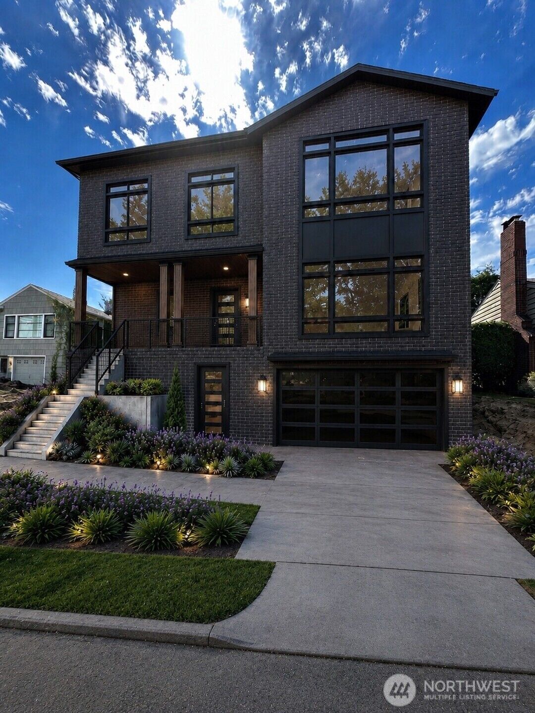 Property Photo:  2545  36th Avenue W  WA 98199 