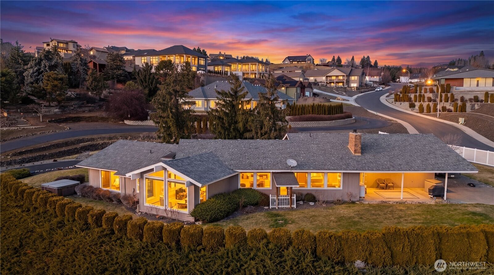 Property Photo:  7407  Englewood Avenue  WA 98908 
