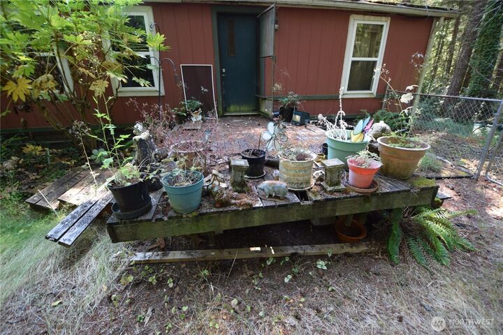 Property Photo: 3312 SE Badger Lane WA 98367