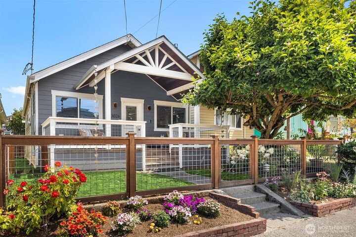 Property Photo:  3026  62nd Avenue SW  WA 98116 