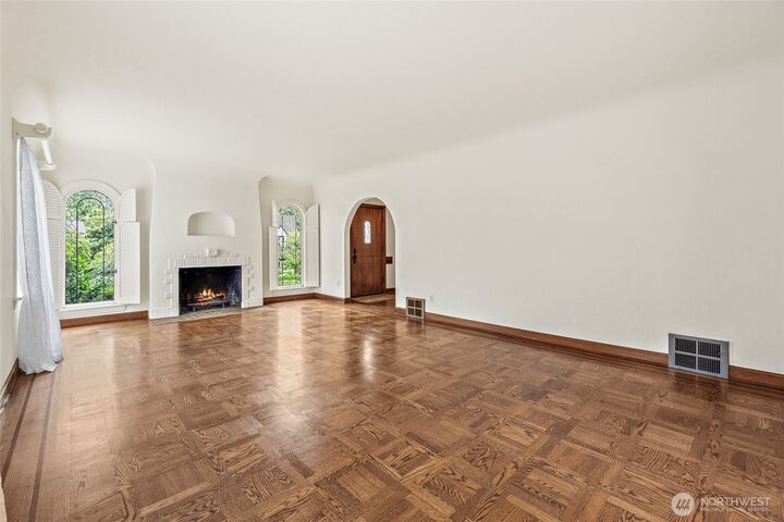 Property Photo:  4208  51st Avenue NE  WA 98105 