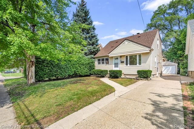 Property Photo: 24160 Oxford Street MI 48124