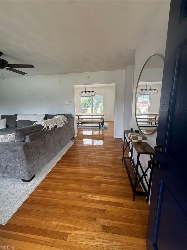 Property Photo:  801 Raymond Ct  VA 23464 