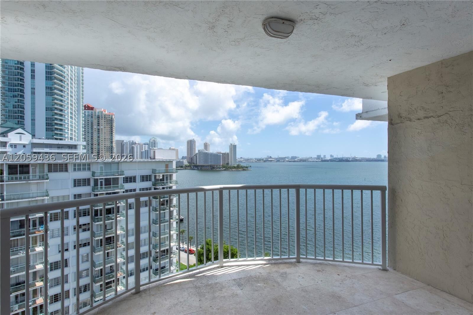 Property Photo:  1420 Brickell Bay Dr 1604B  FL 33131 