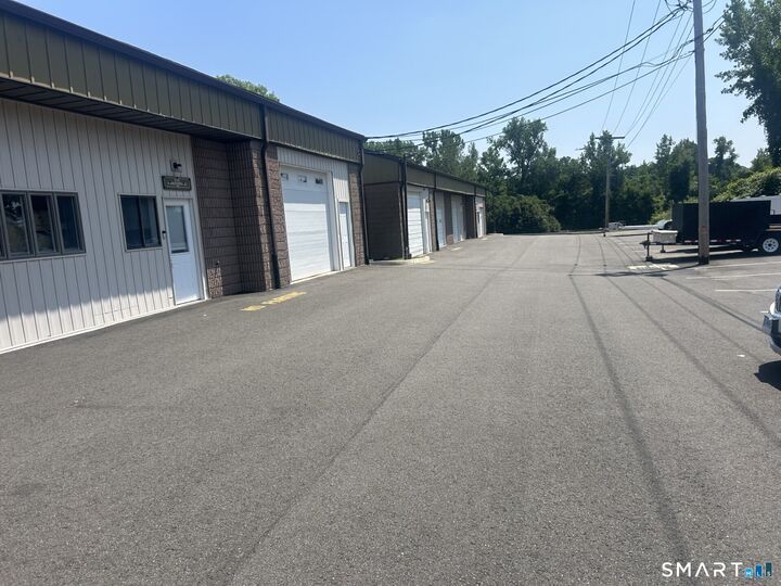 Property Photo:  7 Corporate Drive 117  CT 06473 