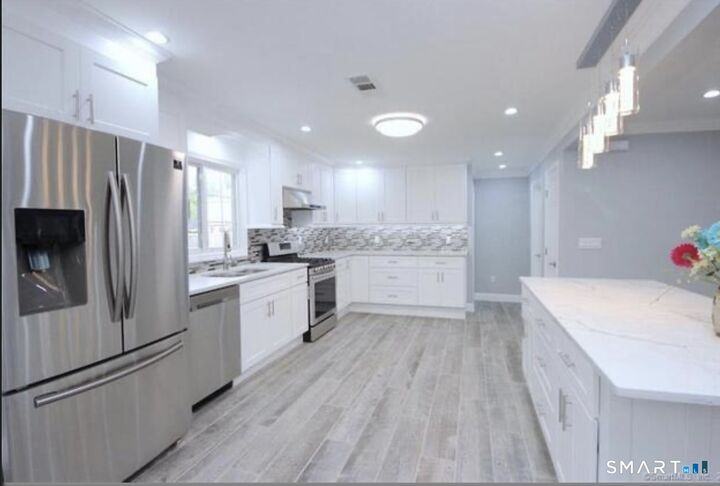 Property Photo: 5 Griffith Road CT 06878