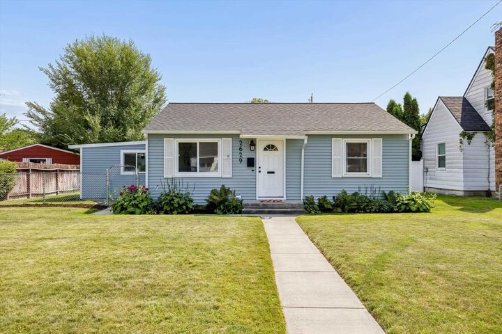 Property Photo:  2629 W Crown Ave  WA 99205 