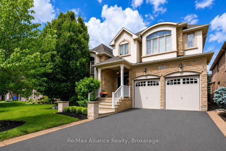 Property Photo:  1367 Arrowhead Road  ON L6H 0C5 