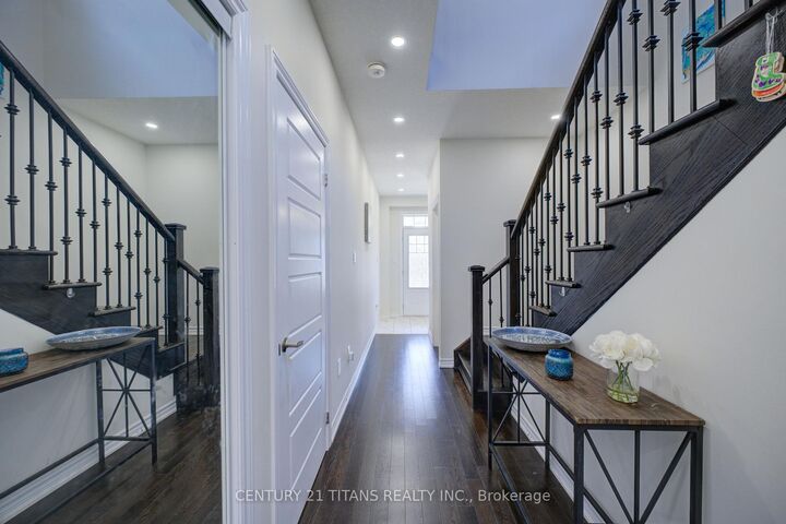 Property Photo:  12 McLaren Avenue  ON N3T 0T3 