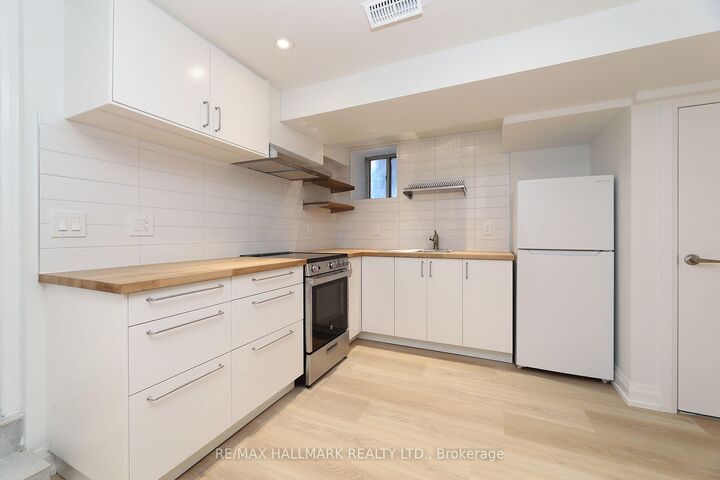 Property Photo:  38 Halton Street  ON M6J 1R3 
