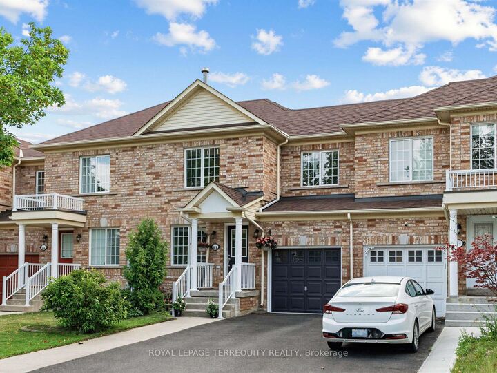 Property Photo:  83 Tianalee Crescent  ON L7A 2X4 