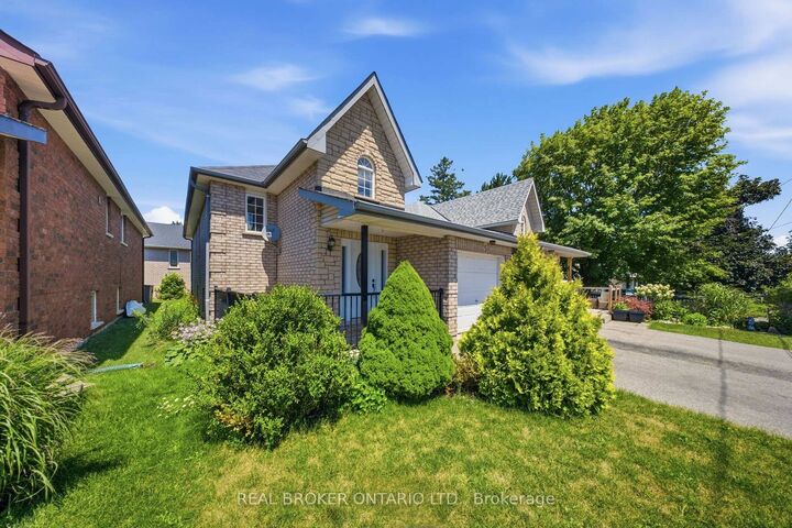 Property Photo:  5 John Harvey Street  ON L9P 1C3 