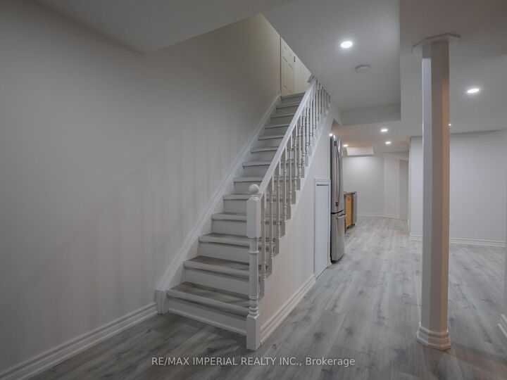 Property Photo:  8 Harlequin Court Bsmt  ON L4S 2K7 