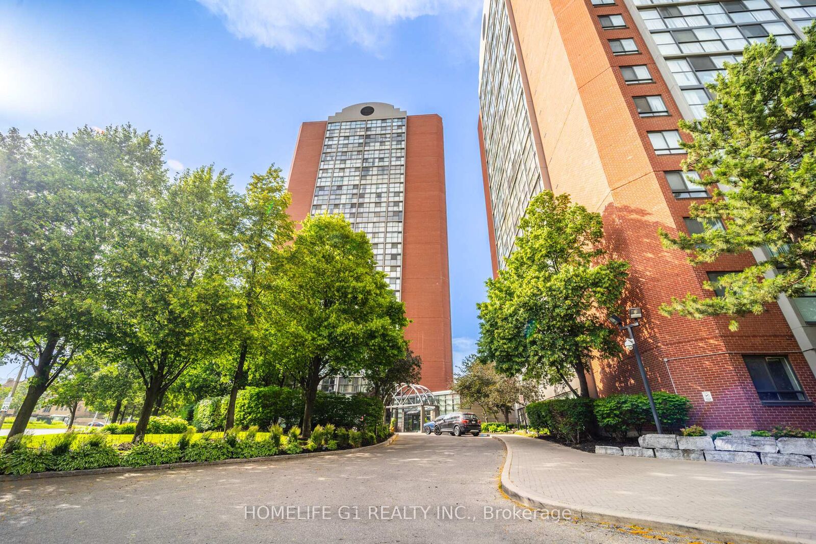 Property Photo:  4185 Shipp Drive  ON L4Z 2Y8 