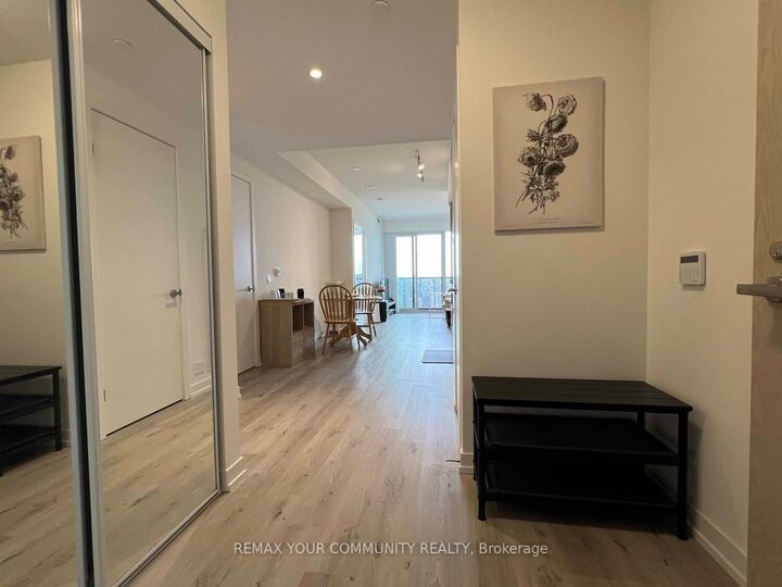 Property Photo:  138 Downes Street 7302  ON M5E 0E4 