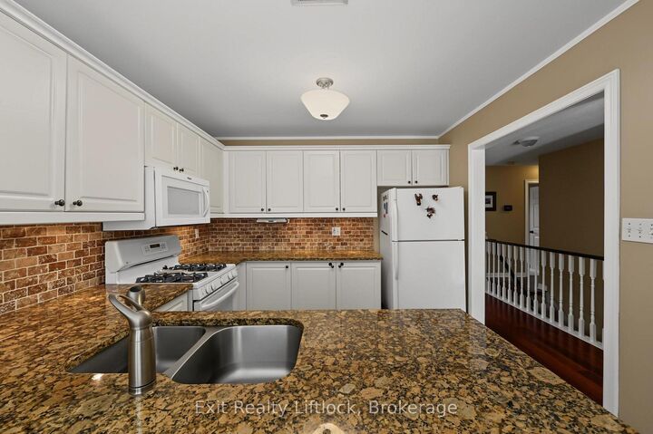 Property Photo: 2522 Marsdale Drive ON K9L 1R4