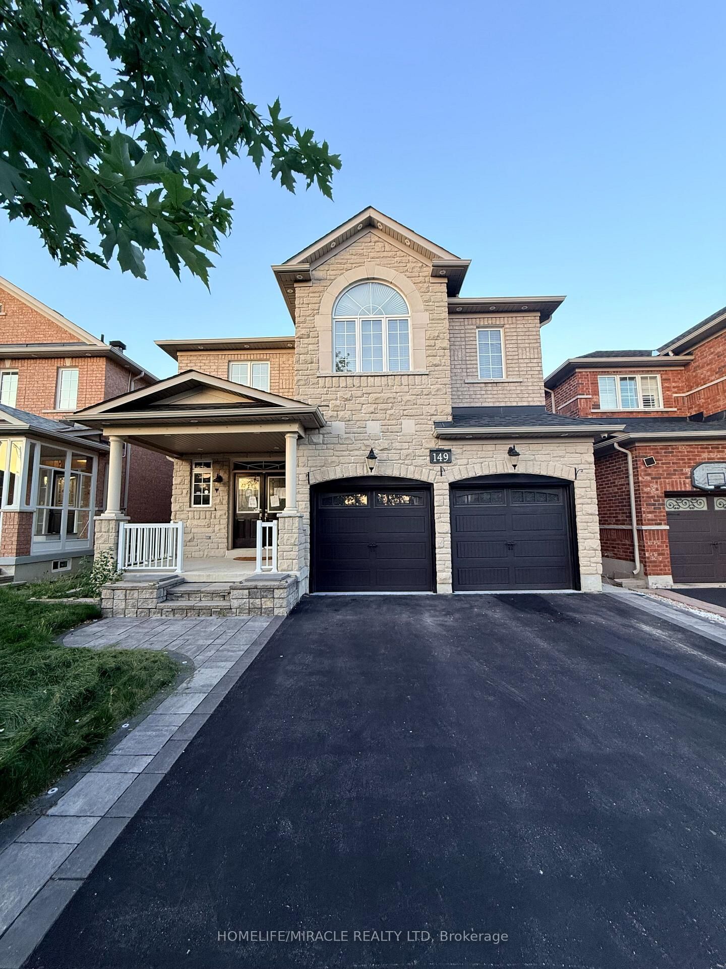 Property Photo:  149 Riverwalk Drive  ON L6B 0E2 
