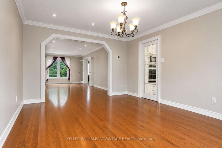 Property Photo:  73 Highglen Avenue  ON L3R 8R1 