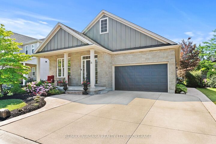 Property Photo:  31 Pinot Trail  ON L0S 1J0 