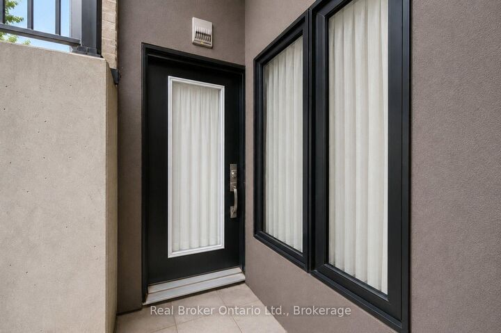 Property Photo:  1135 Cooke Boulevard 109  ON L7T 4A8 