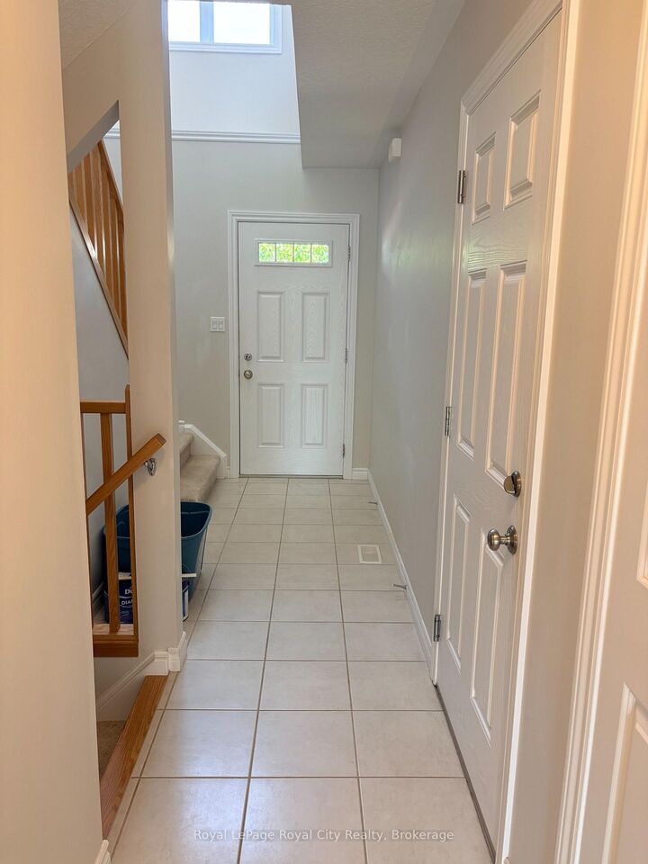 Property Photo:  15 Summerfield Drive  ON N1L 0L9 