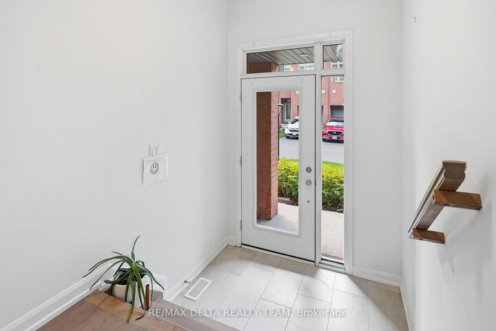 Property Photo: 561 Halo Private ON K1C 0C7