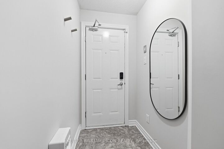 Property Photo: 689B Sue Holloway Drive ON K2J 5R6