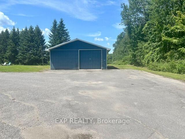 Property Photo: 9327 Cooper Hill Road ON K0A 1V0
