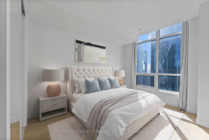 Property Photo:  18 Yonge Street Ph11  ON M5E 1Z8 