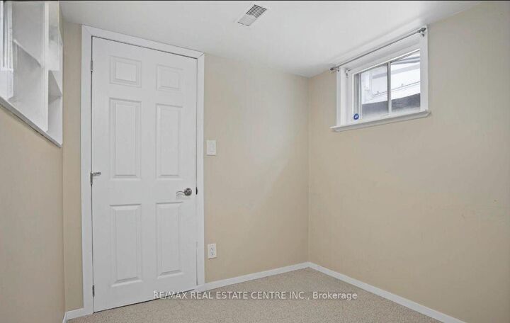 Property Photo: 768 Olive Avenue ON L1H 2S3