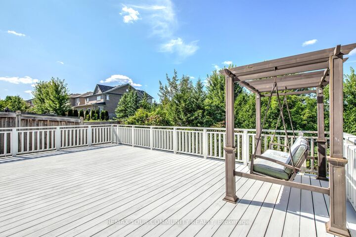 Property Photo:  76 Ivy Glen Drive  ON L6A 0P2 