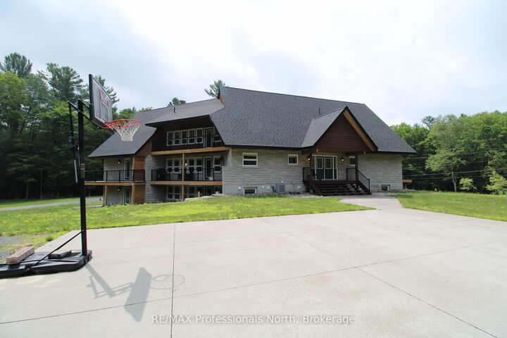 Property Photo: 1196 Ravenscliffe Road ON P1H 2N5