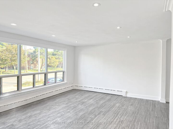 Property Photo:  443 Wilson Avenue #2  ON M3H 1T5 