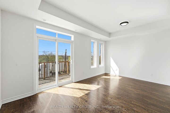 Property Photo:  7 City Park Circle  ON L4L 0H2 