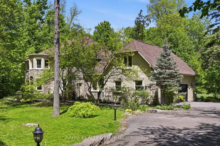 Property Photo:  8663 Wood Close N/A  ON L9T 2X9 