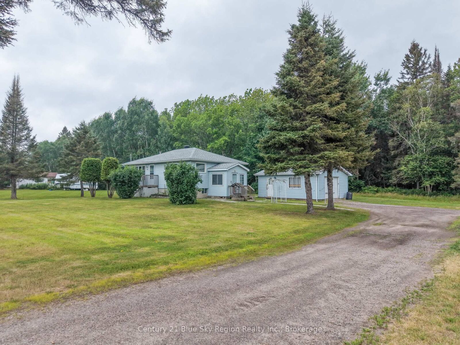Property Photo:  1272 Lakeshore Drive  ON P1B 8Z4 