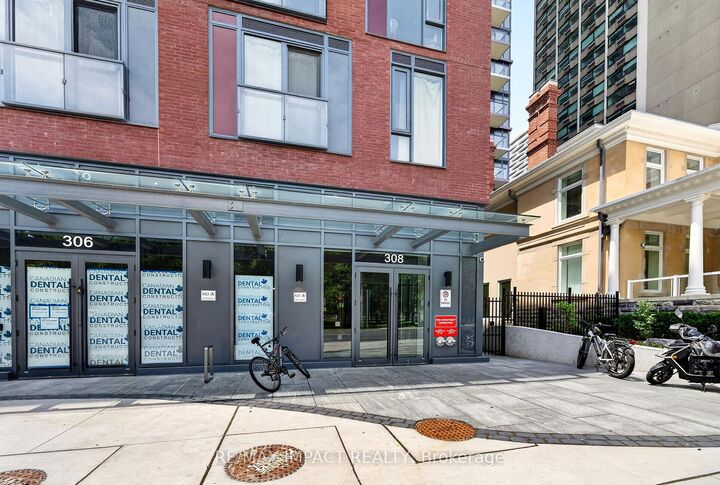 Property Photo:  308 Jarvis Street 813  ON M5B 0E3 